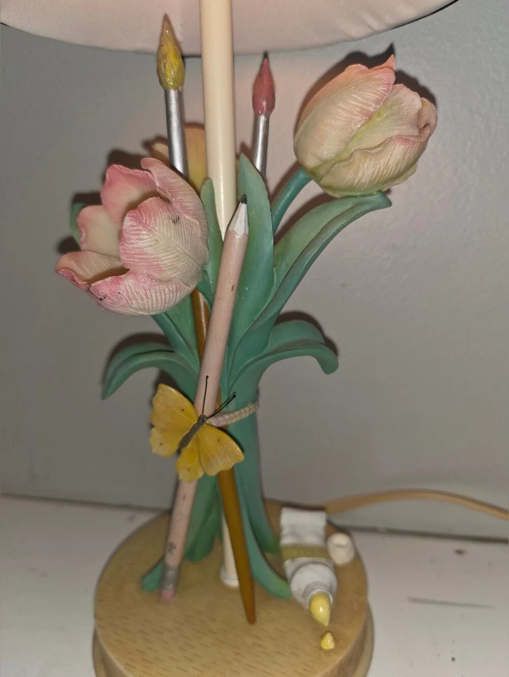 N/A decorative resin